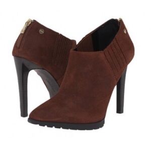 Cognac Suede Slim Heel Distressed
Ankle Booties
Calvin Klein